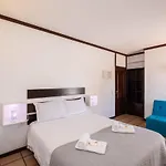 #029 Oura Village Pool & Nightlife 아파트 *