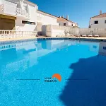#029 Oura Village Pool & Nightlife