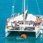#029 Oura Village Pool & Nightlife شقة *